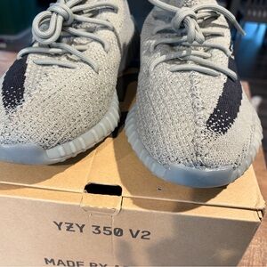 Adidas Yeezy Boost 350 V2 Granite Black